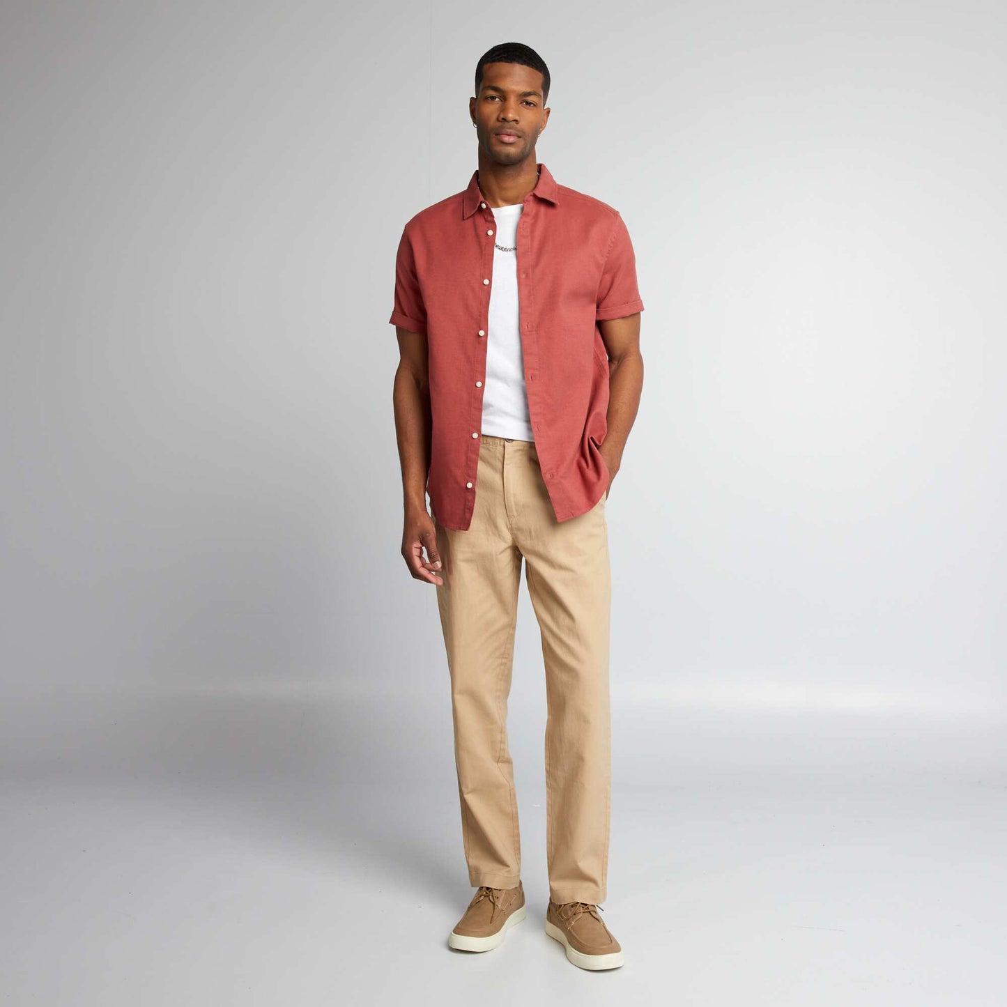 Straight-leg chinos BEIGE
