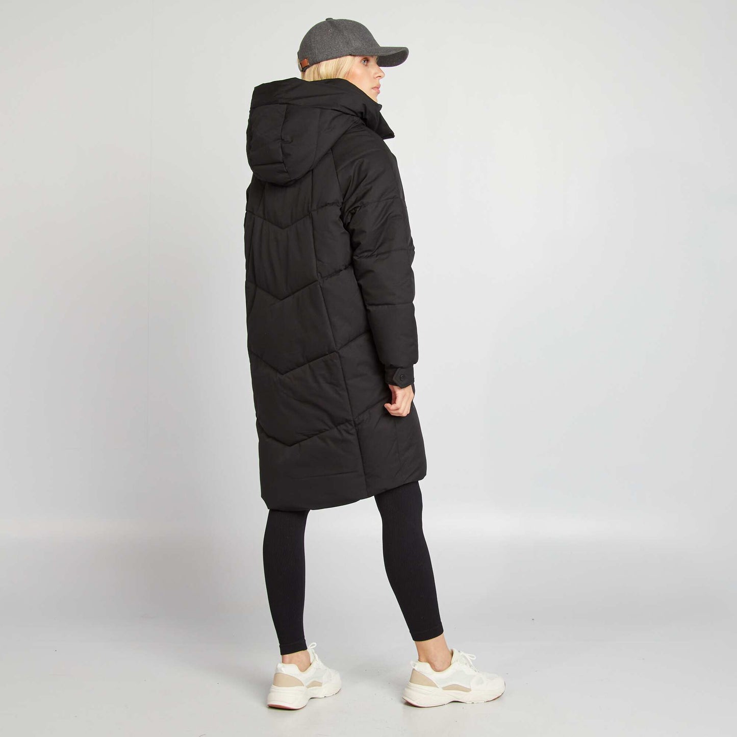 Mid-length padded jacket with hood black