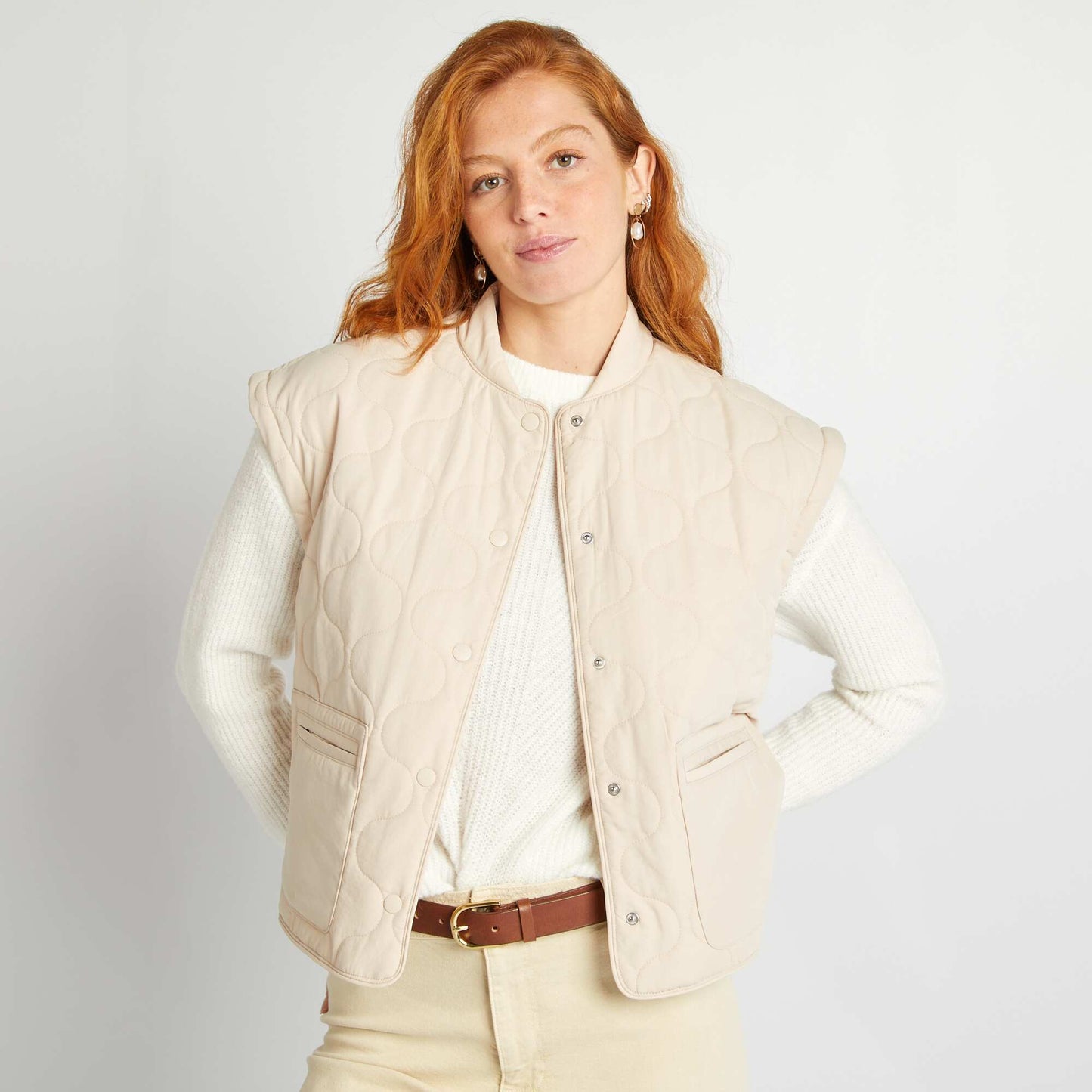 Quilted padded jacket with detachable sleeves BEIGE