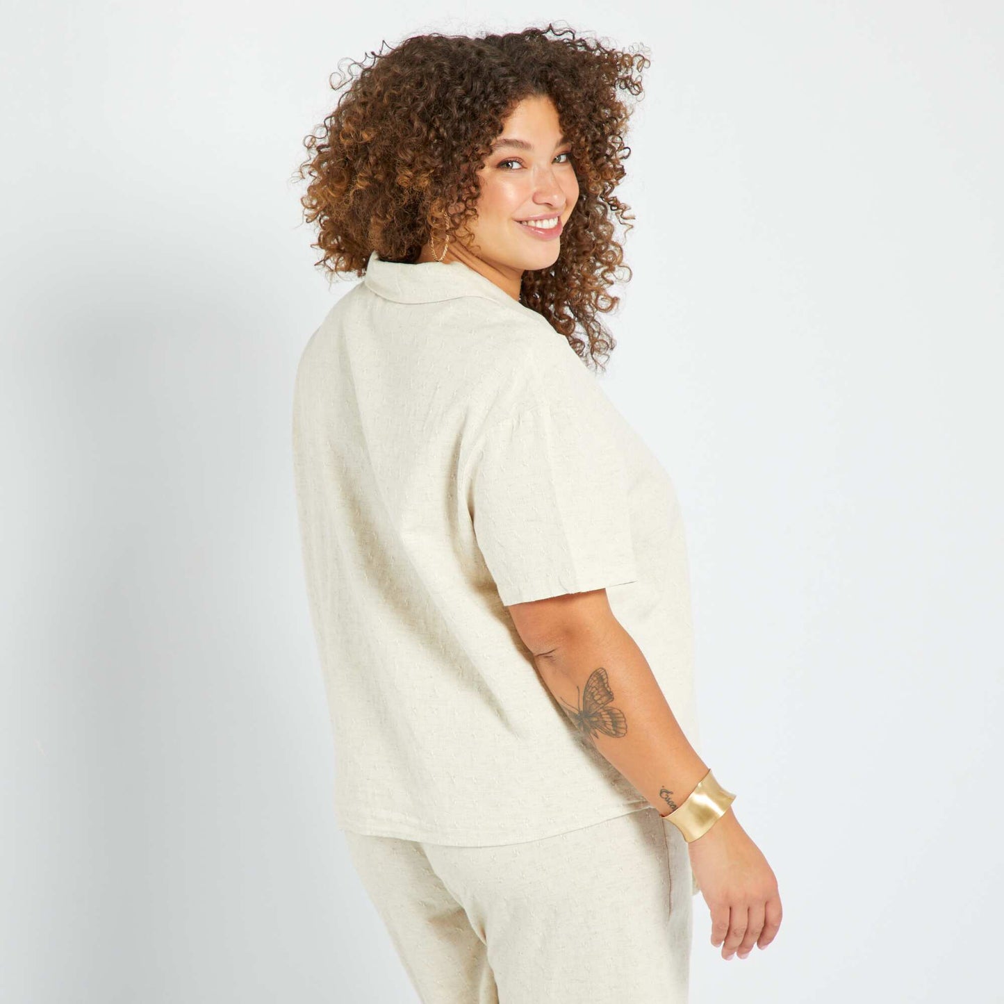 Short-sleeved blouse BEIGE