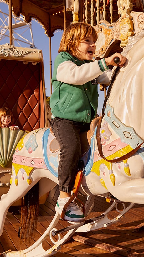 Տղայի ջինսե տաբատ