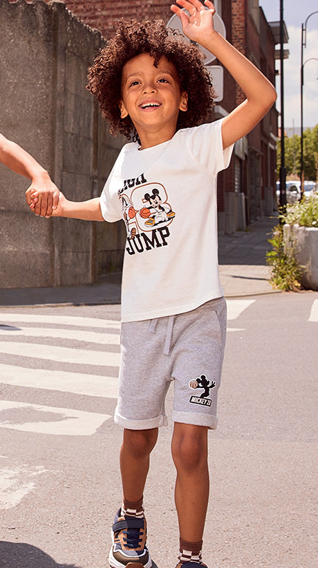 Տղայի բերմուդա շորտ՝ միկի մկնիկի կերպարով