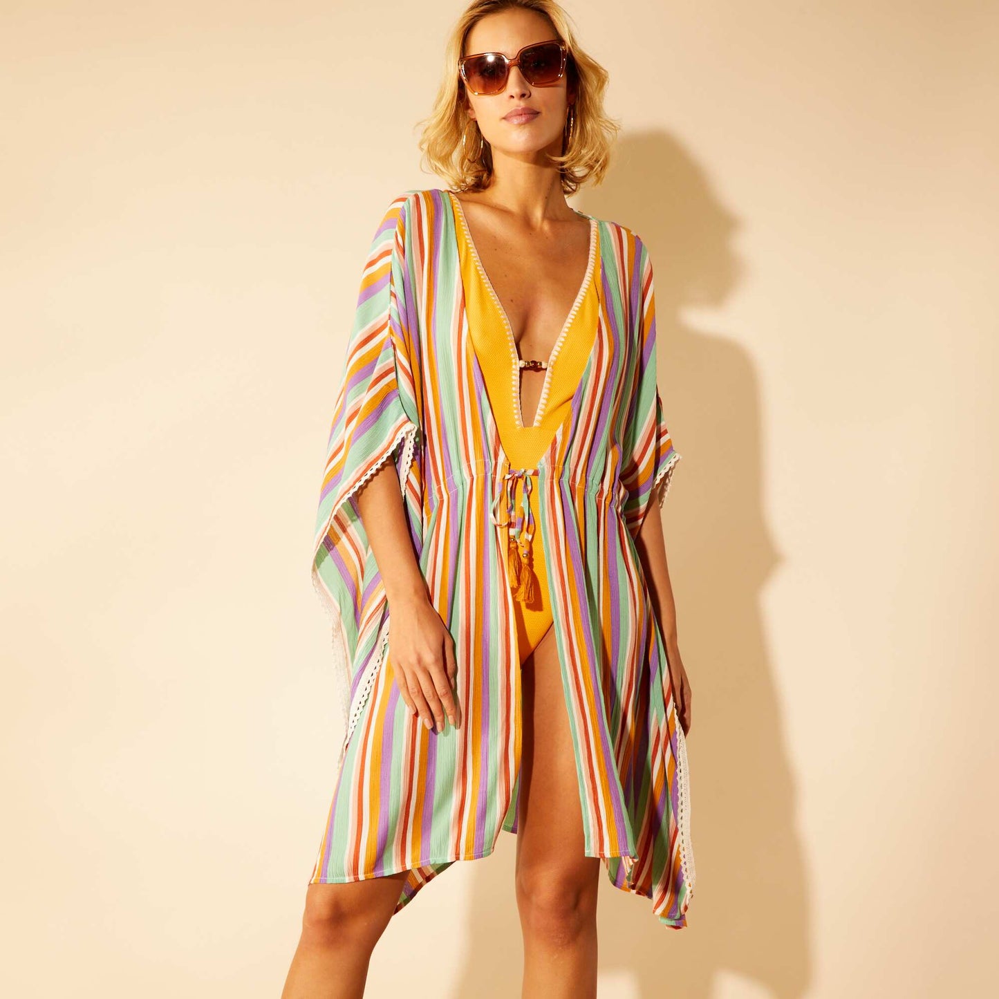 Striped kimono-style beach dress WHITE