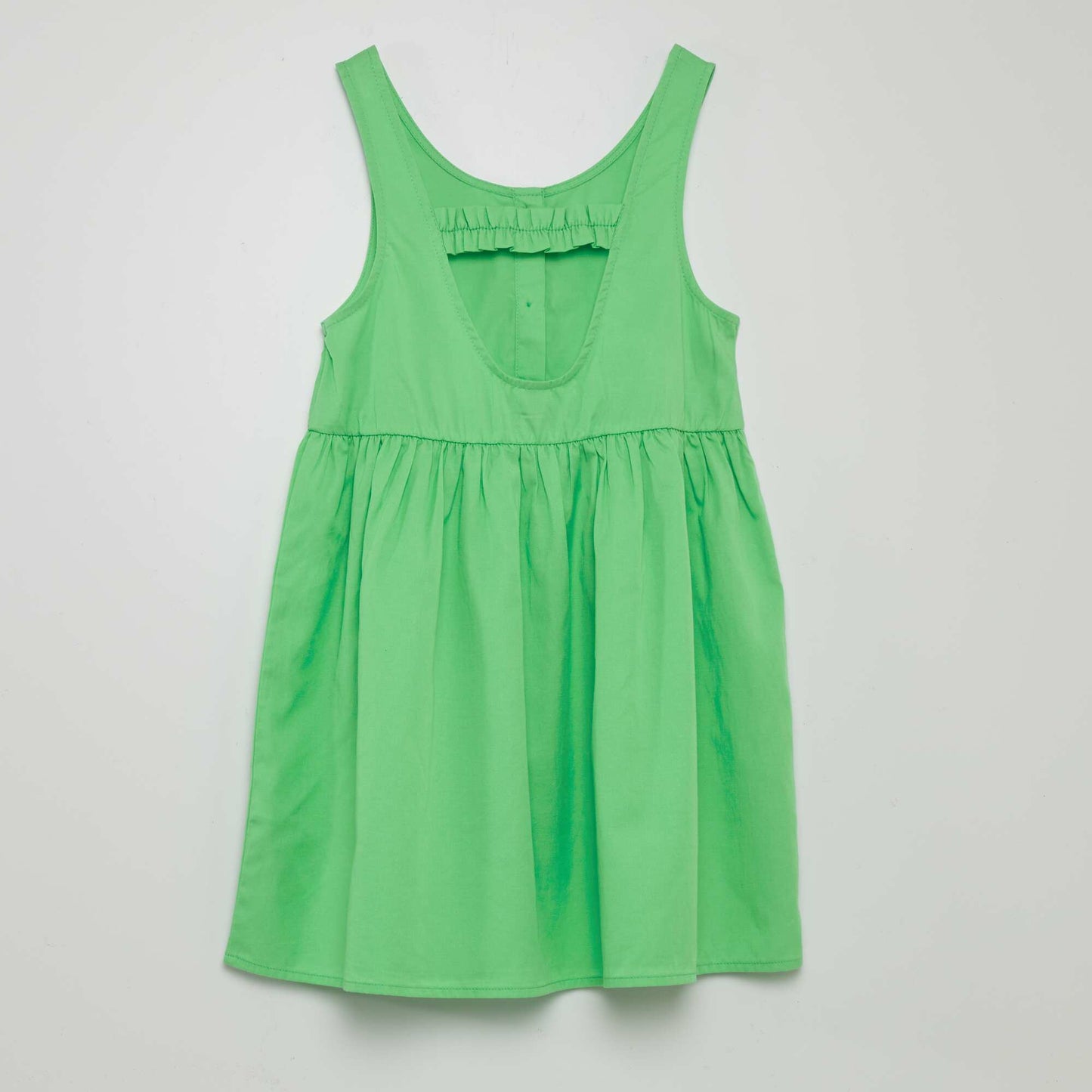 Sleeveless dress with opening at the back GREEN