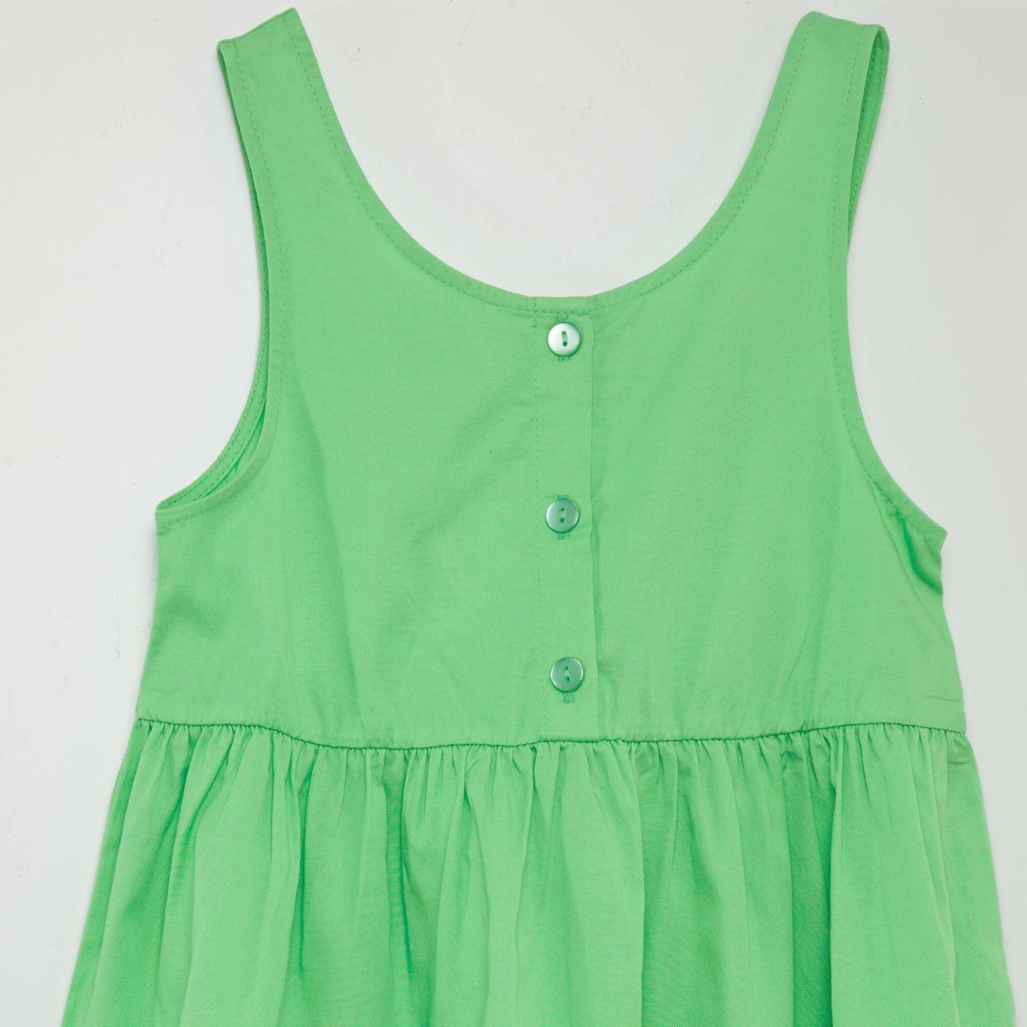 Sleeveless dress with opening at the back GREEN