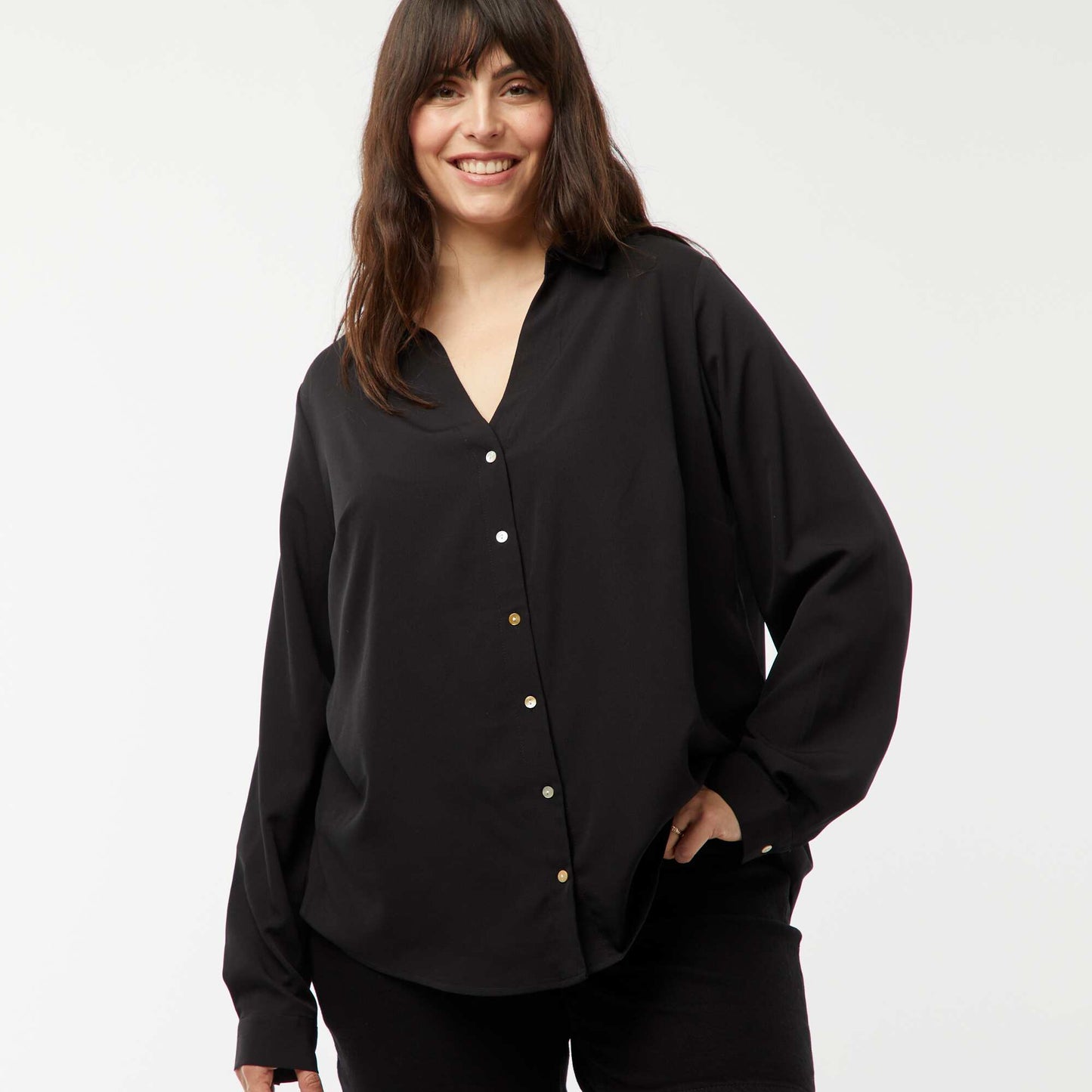 Crepe Knit Flowy Blouse BLACK
