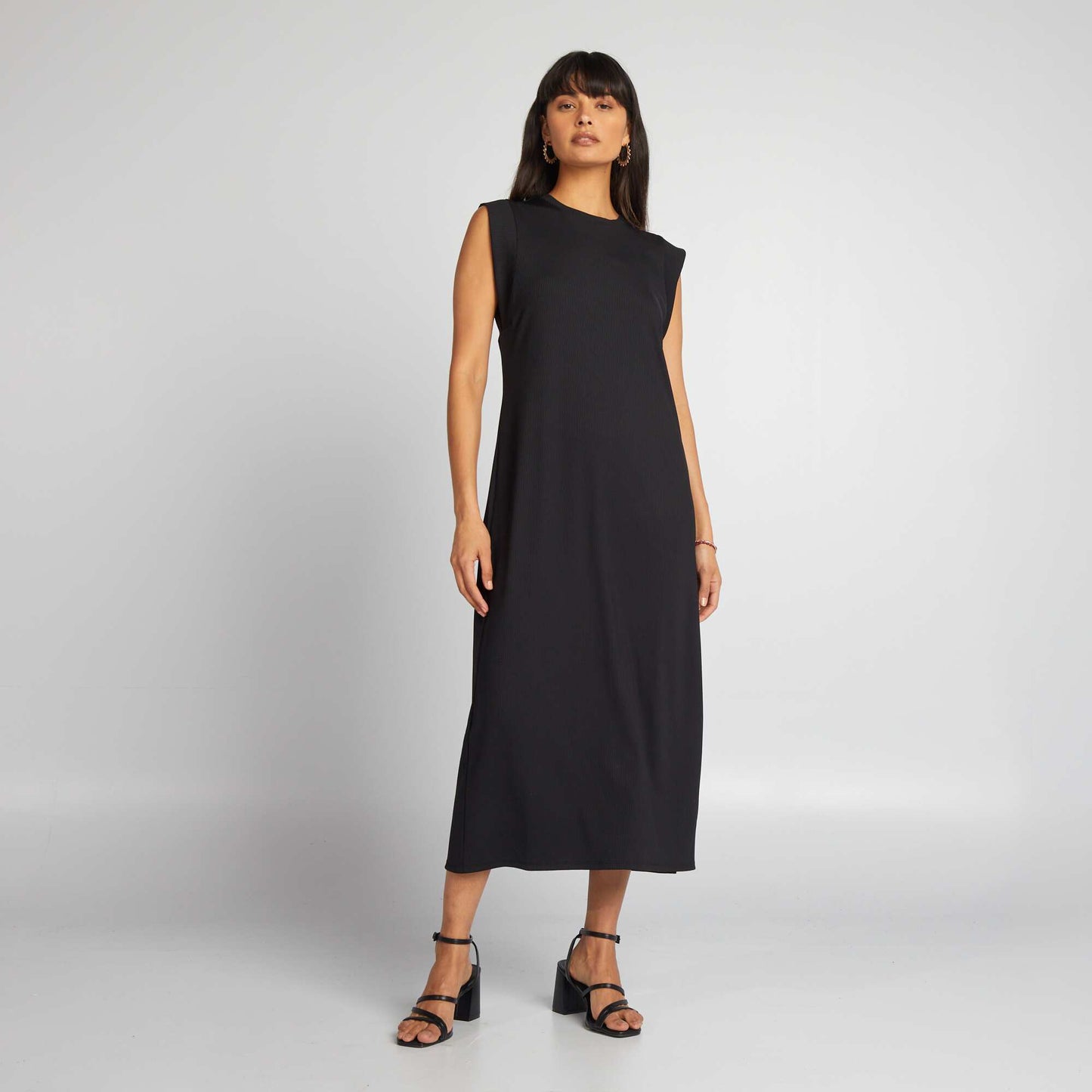 Midi T-shirt dress black