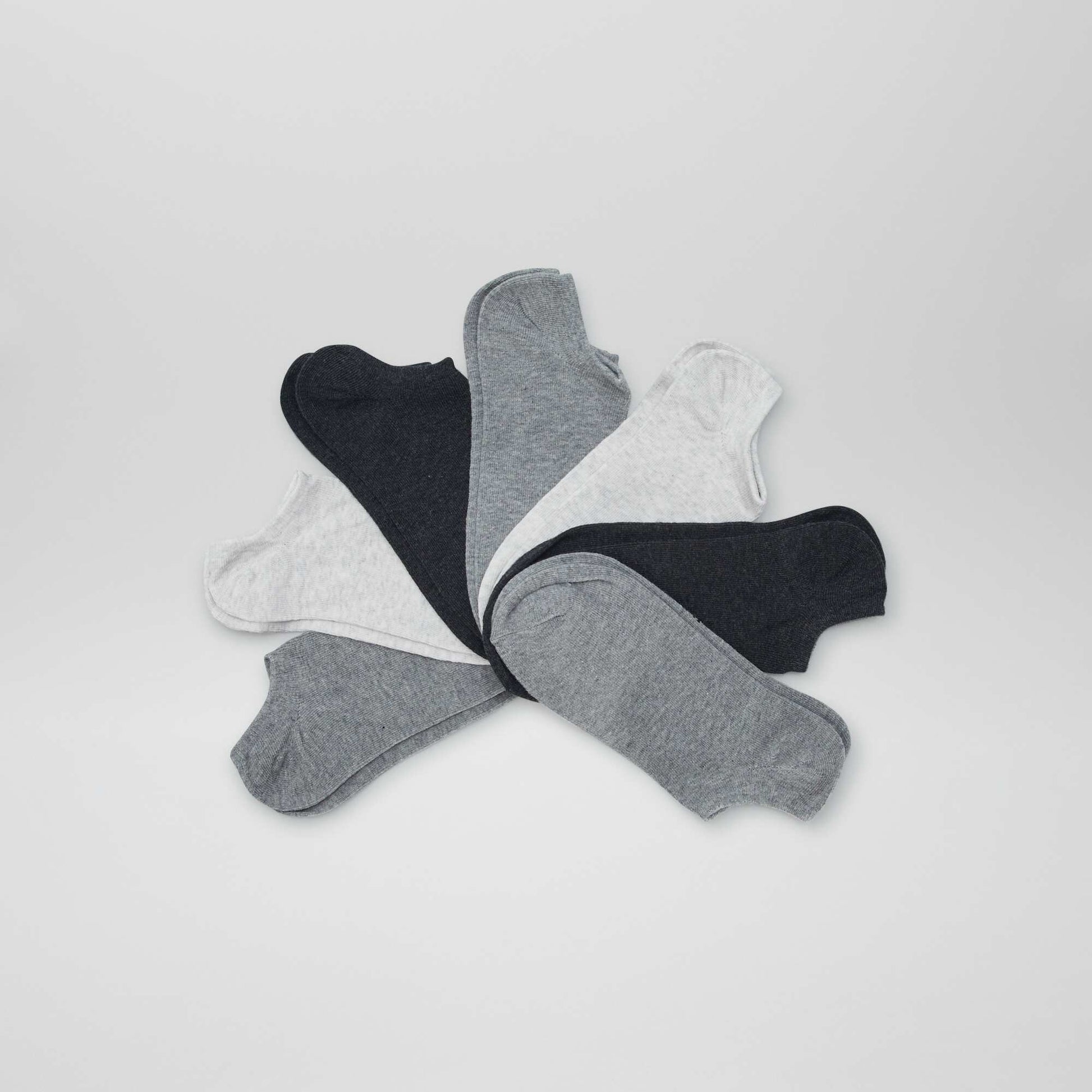 Pack of 7 Invisible Socks GREY