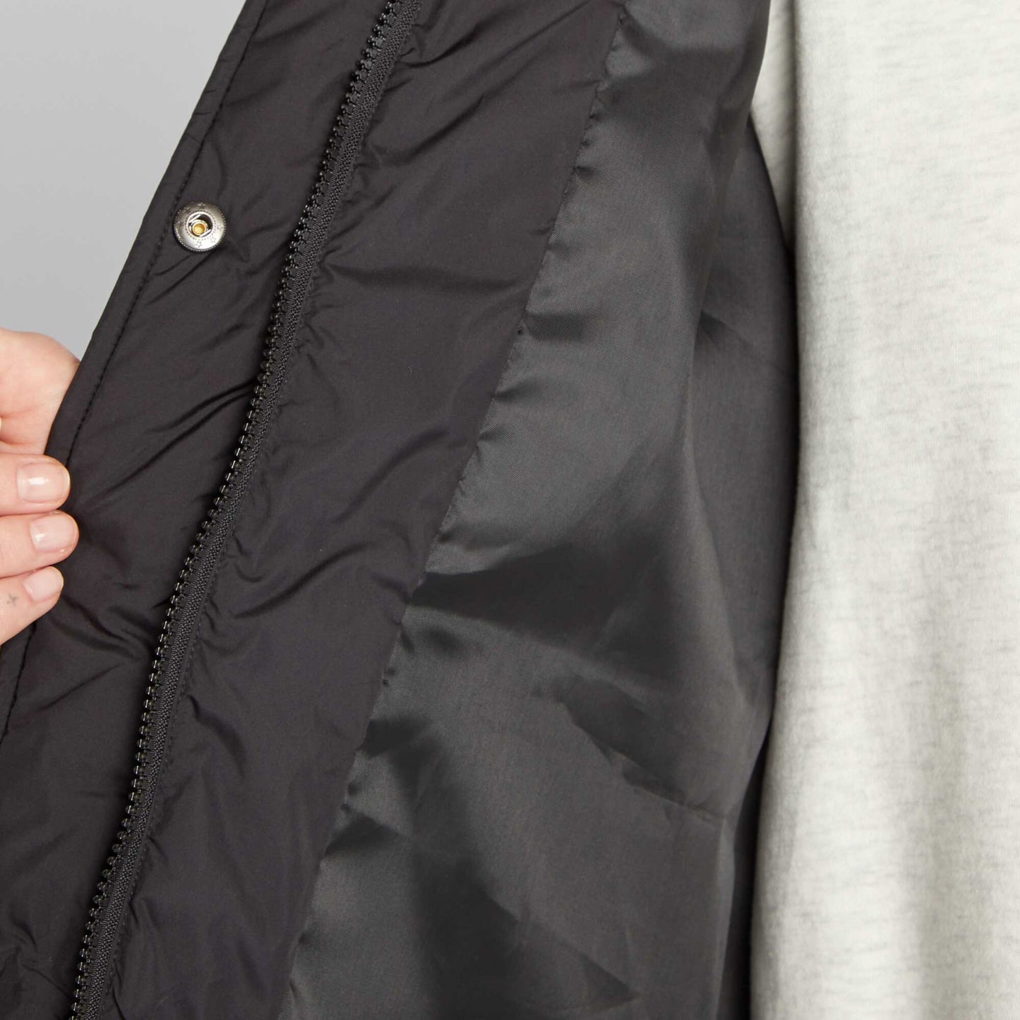 Mid-length quilted padded jacket black