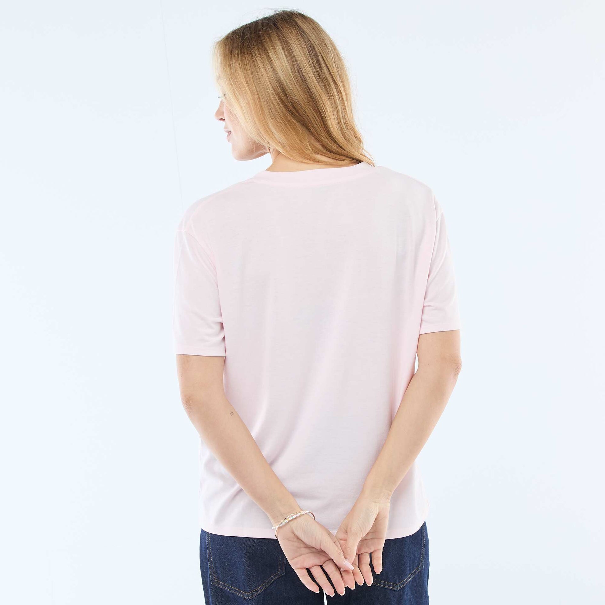 Short-sleeved t-shirt with V-neckline PINK