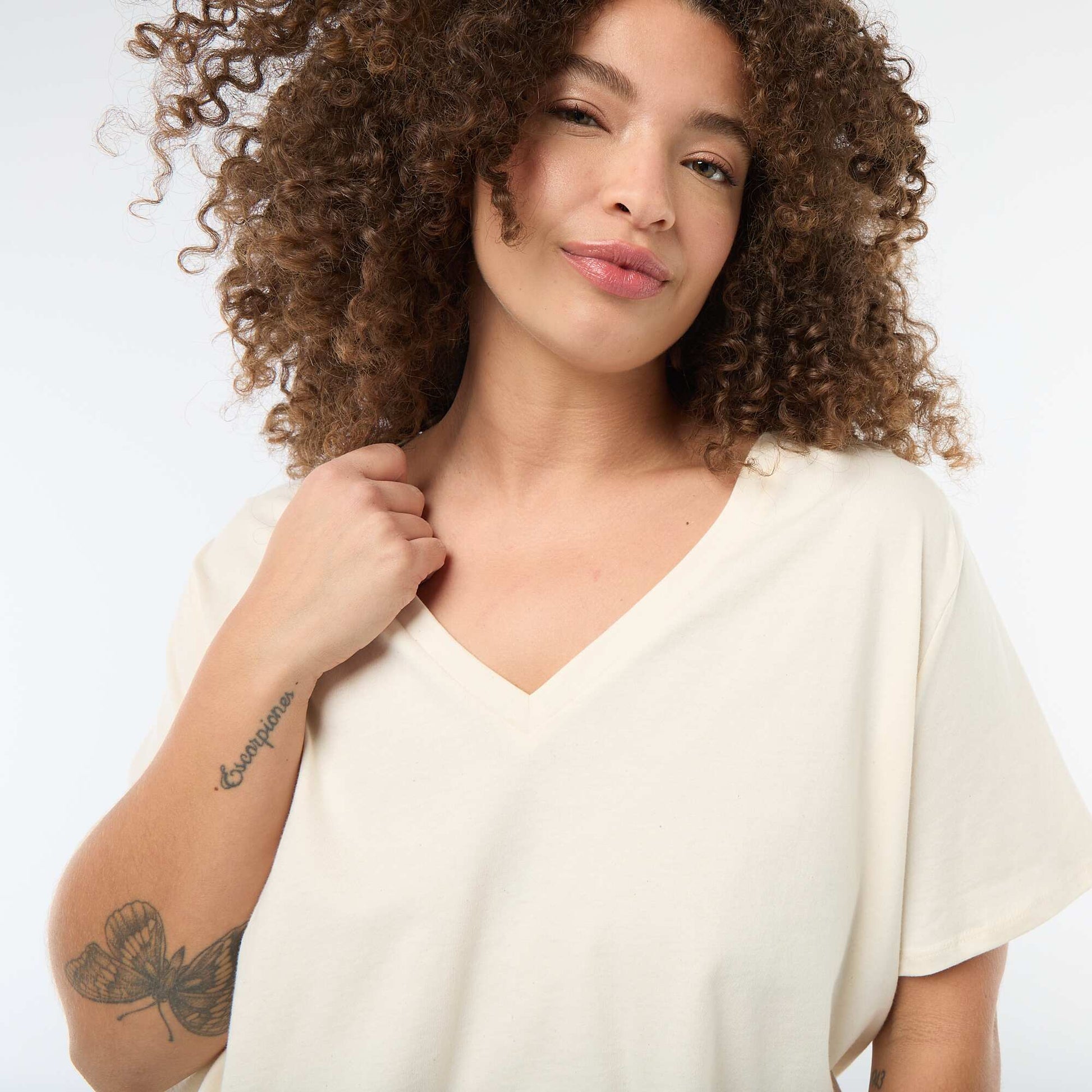 Basic V-neck Short-sleeved T-shirt WHITE