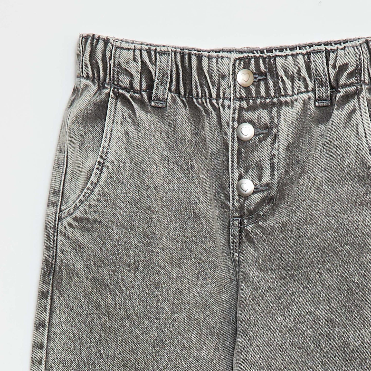 Mom Jeans with Heart-Shaped Pockets GREY