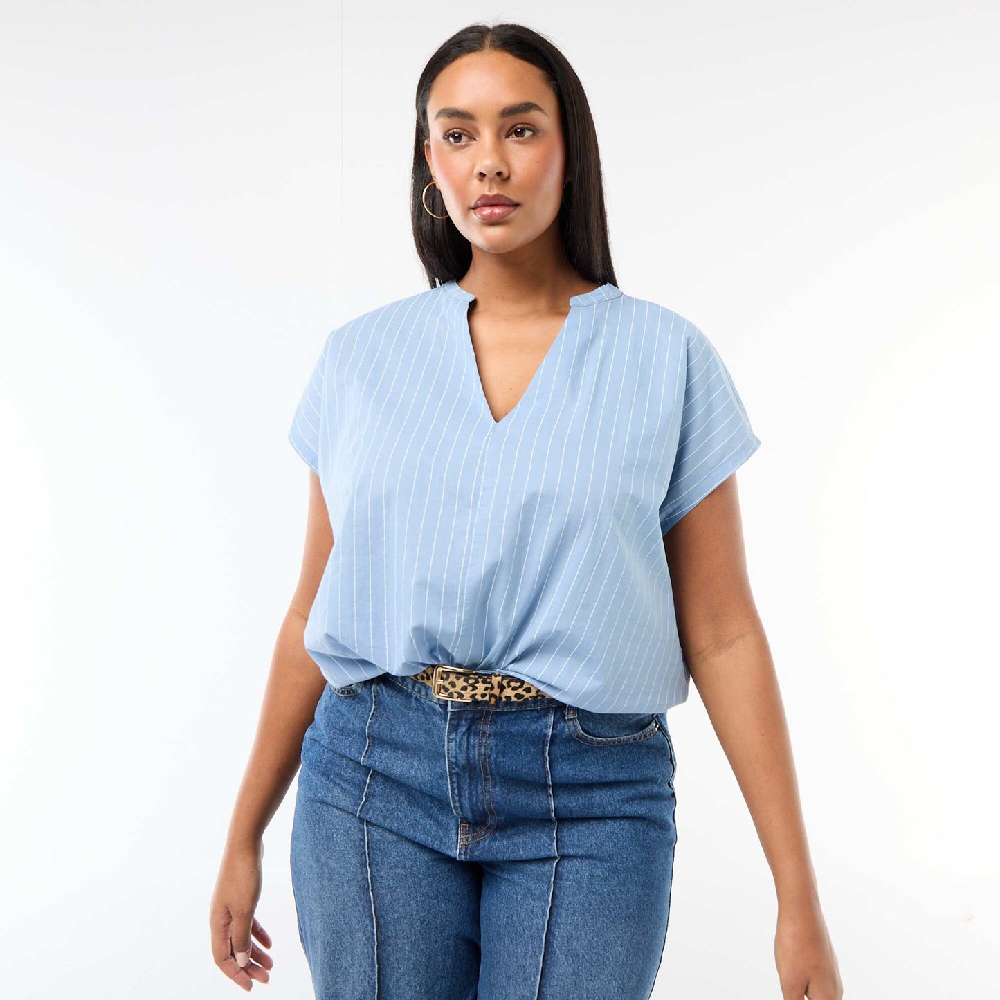 Light short-sleeved blouse BLUE