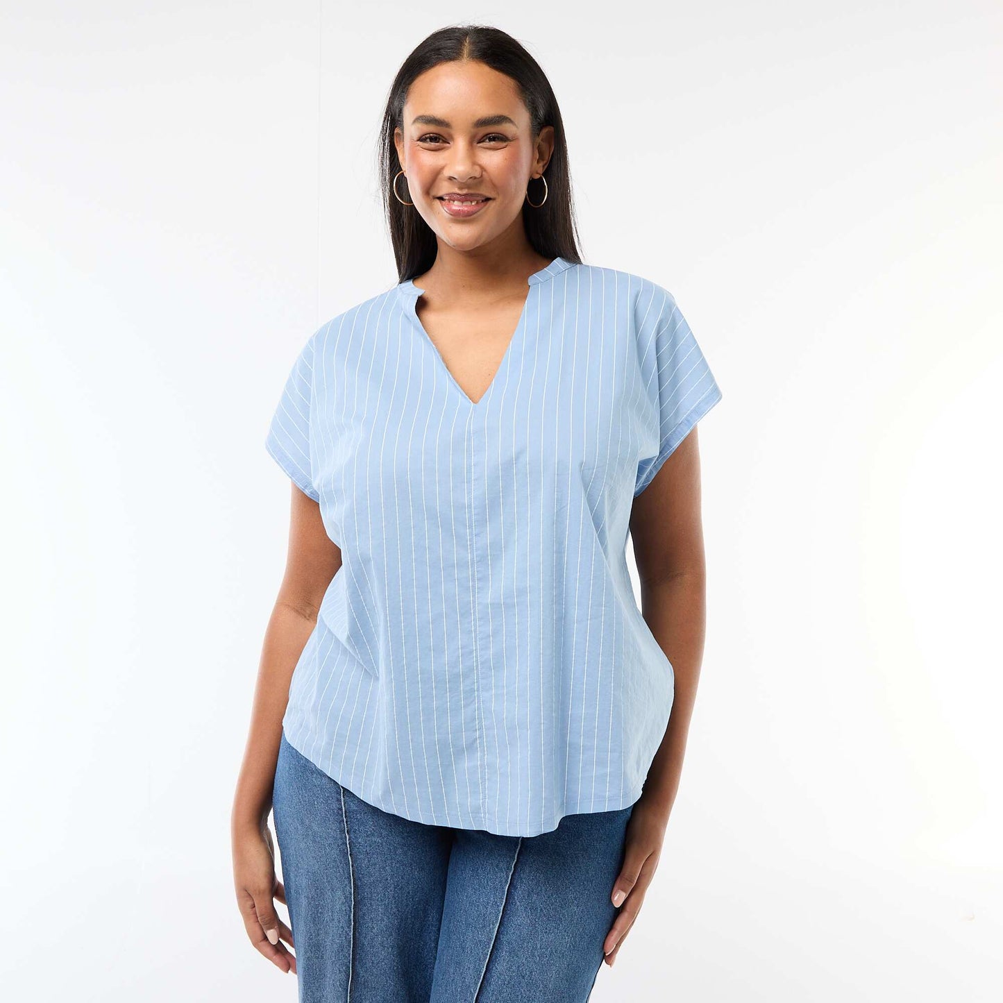 Light short-sleeved blouse BLUE