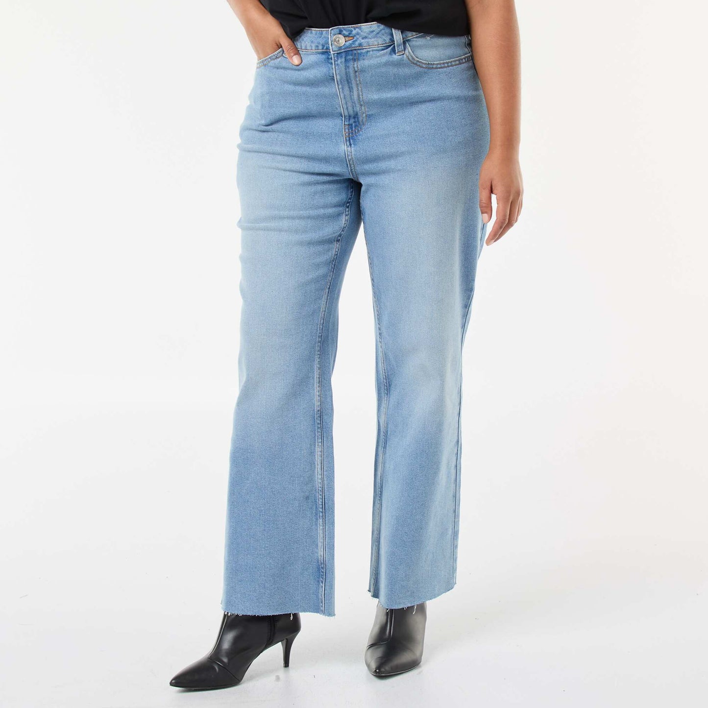 Bootcut Jeans with Raw Hem BLUE