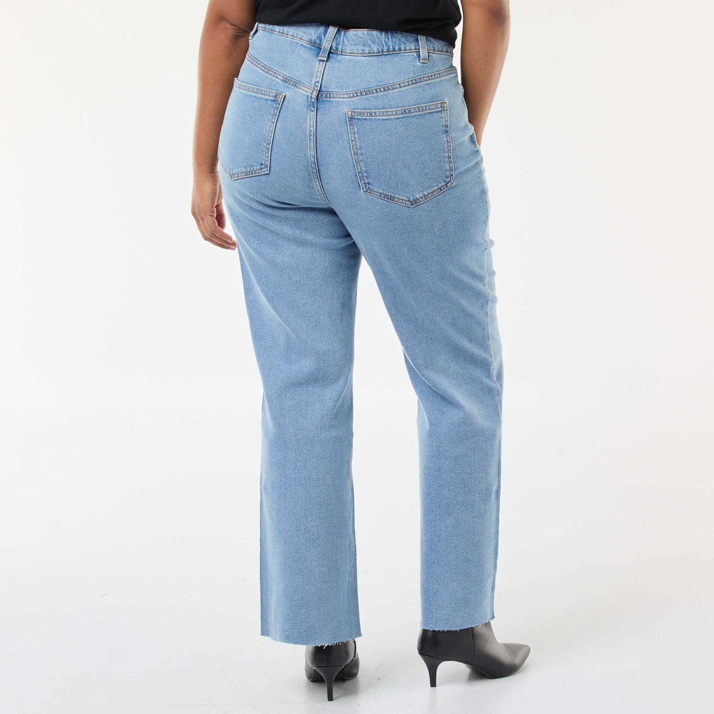 Bootcut Jeans with Raw Hem BLUE