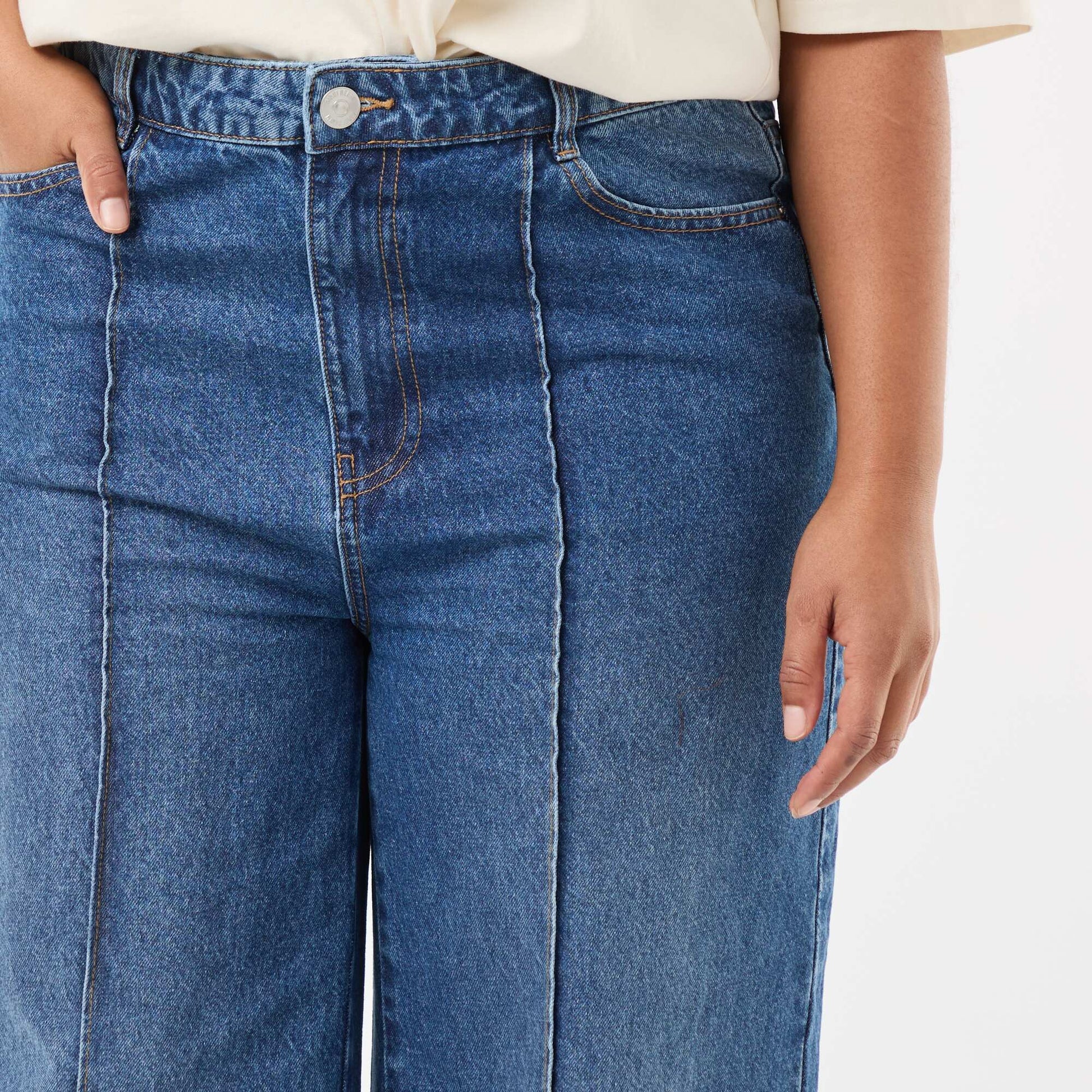 Wide Leg High-Waisted Jeans with Front Pleats BLUE