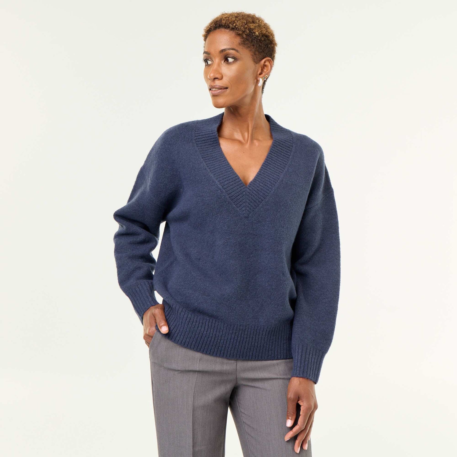 Large Ribbed V-Neck Sweater BLUE