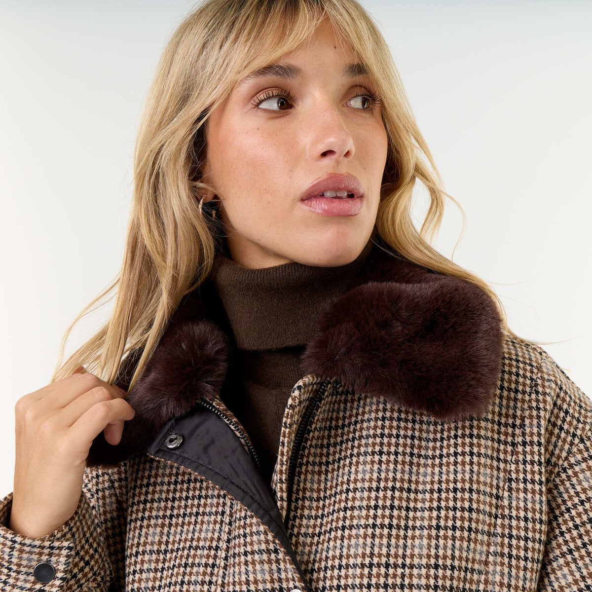 Oversized wool-look jacket with removable faux fur collar BEIGE